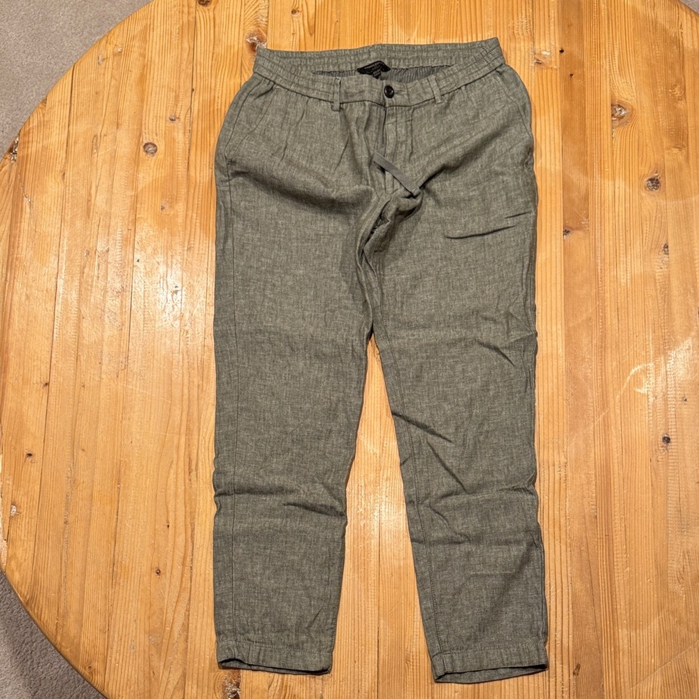 Banana Republic Sage Green Linen